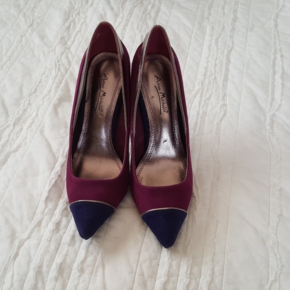 cheap navy heels